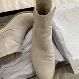 Dolce Vita White Ankle Booties Sleek Modern Design